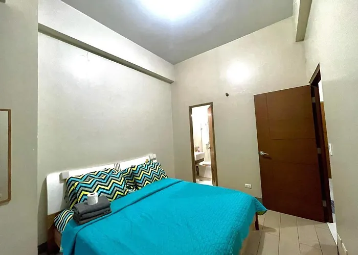Lovely 2 Bed Infront Of Naia Terminal 3 Apartment